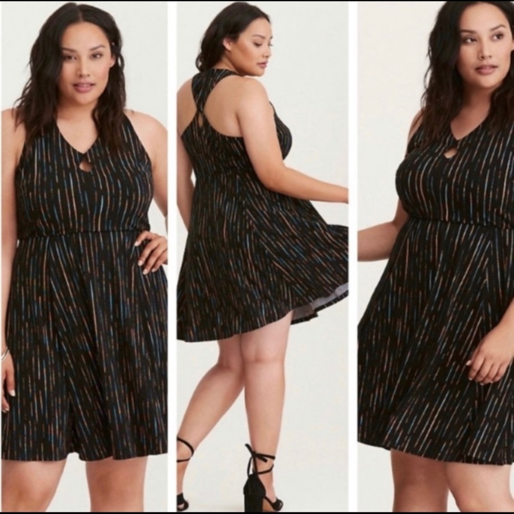 Torrid Striped Keyhole Cutout Skater Dress 3 NWT